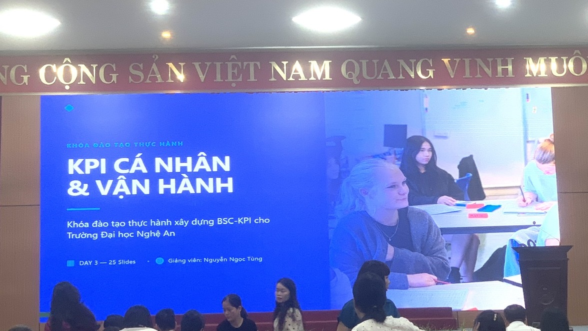 Trường Đại học Nghệ An tiếp tục đổi mới mô hình quản trị Đại học