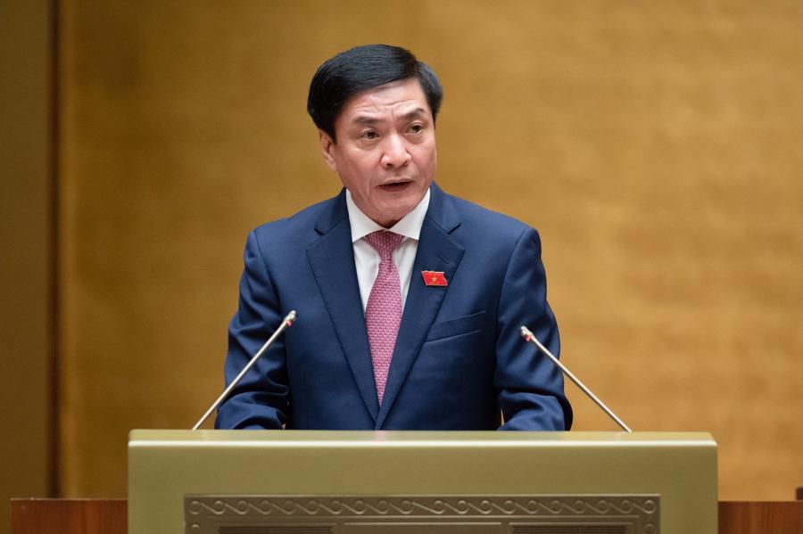 Tổng Thư ký Quốc hội, Chủ nhiệm Văn phòng Quốc hội Bùi Văn Cường cho rằng ếu mở rộng hơn nữa phạm vi, mức độ giảm thuế VAT sẽ tác động nhiều đến thu ngân sách. Ảnh: Quochoi.vn.