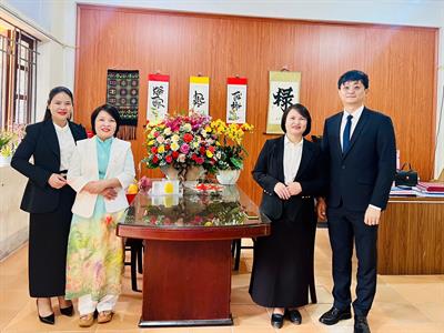 KHOA NGOẠI NGỮ LÀM VIỆC VỚI ĐOÀN ĐẠI BIỂU TRƯỜNG ĐẠI HỌC QUẢNG TÂY, TRUNG QUỐC